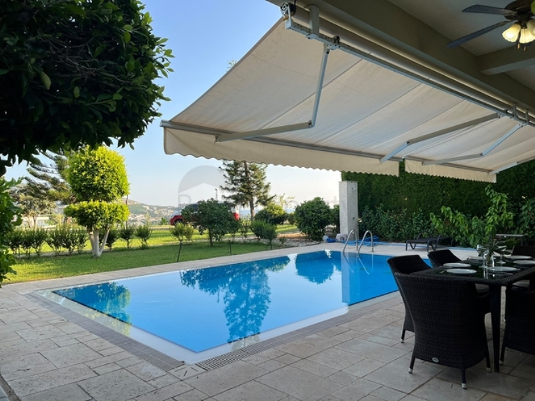 Three Bedroom Private Villa with Pool for Sale in Kargcak Alanya Turkey