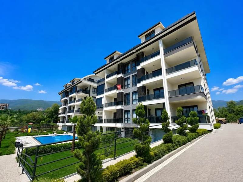 1+1 Furnished Apartment in Orange Complex in Oba Alanya