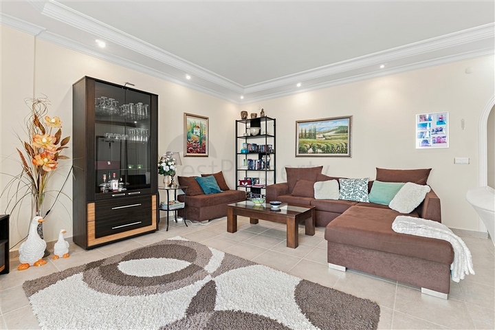 2 Bedroom Sea View Apartment Only 100m to the Beach in Alanya
