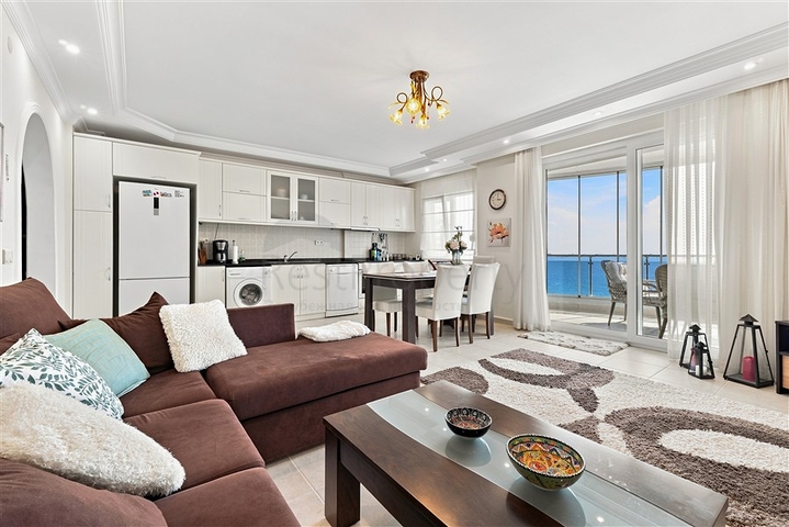 2 Bedroom Sea View Apartment Only 100m to the Beach in Alanya