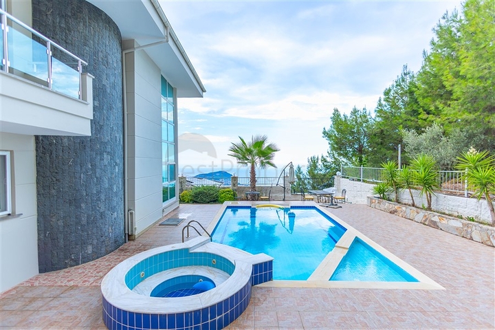 Affordable Sea View Villa for Sale in Alanya Antalya Turkey