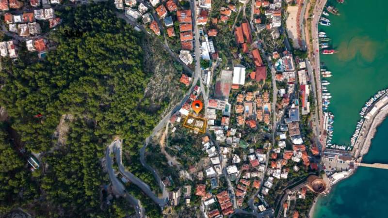 Castle and Sea View Residential 888sqm Land for Sale in Alanya Centre Turkey.