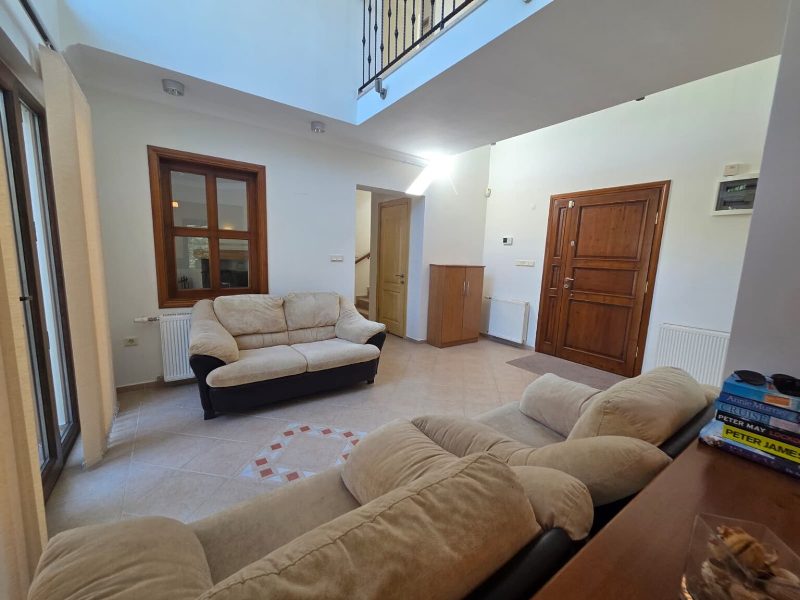 Fethiye Country House with Shared Pool for Sale in Yesiluzumlu