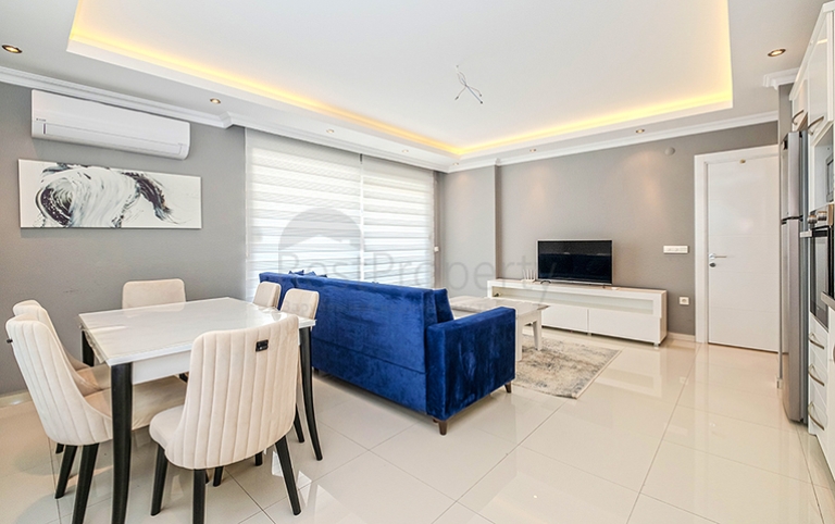 For Sale 2 Bedroom Apartment 150m to the Beach in Alanya Oba
