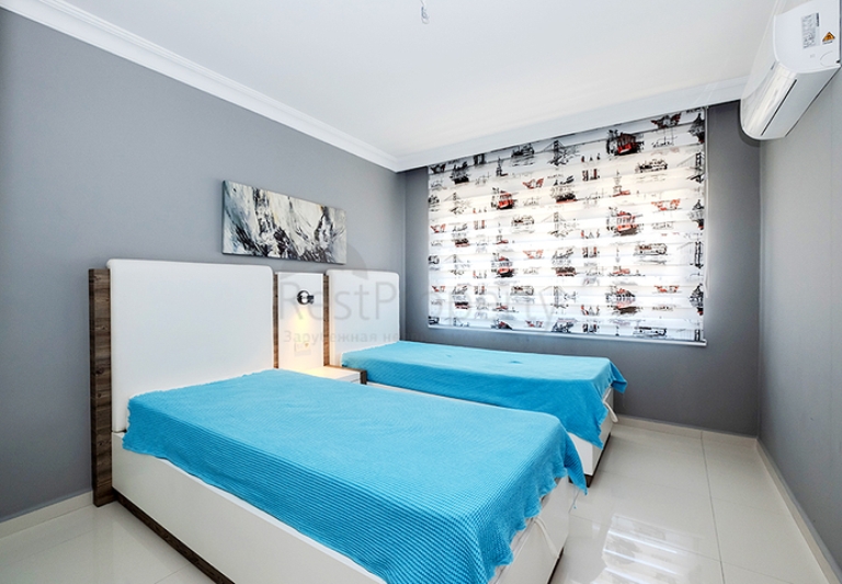 For Sale 2 Bedroom Apartment 150m to the Beach in Alanya Oba