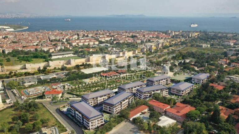 Luxury Flats for Sale in Selenium Park Complex in Istanbul Turkey