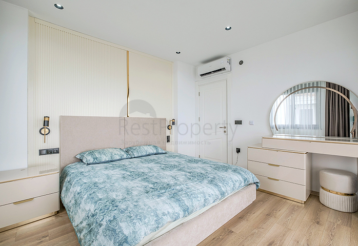 Luxury Villa with Sea Views for Sale in Alanya Centre