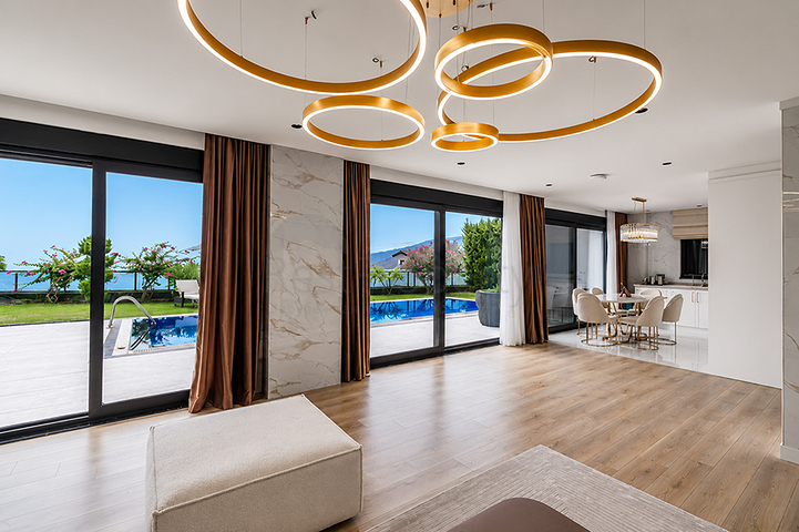 Luxury Villa with Sea Views for Sale in Alanya Centre (33)