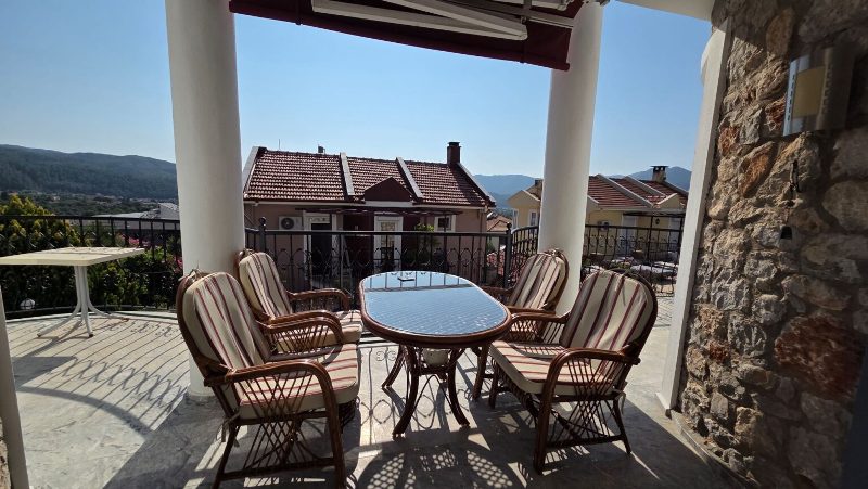 Rural Villa Backed by Dramatic Mountain Range in Uzumlu Fethiye