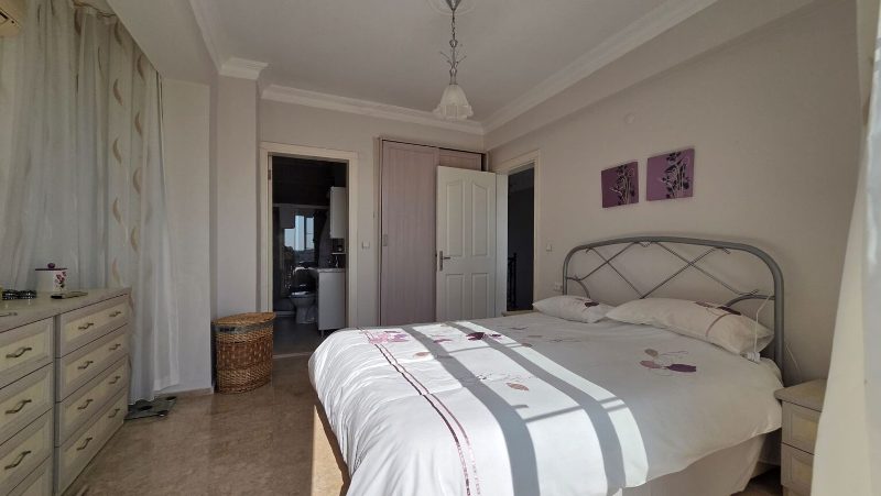 Rural Villa Backed by Dramatic Mountain Range in Uzumlu Fethiye