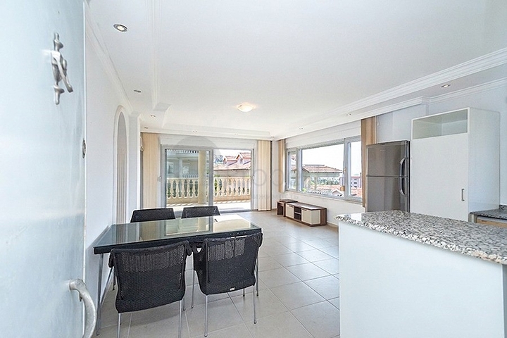 Sea View 2 Bedroom Apartment in a Complex , Konakli Alanya