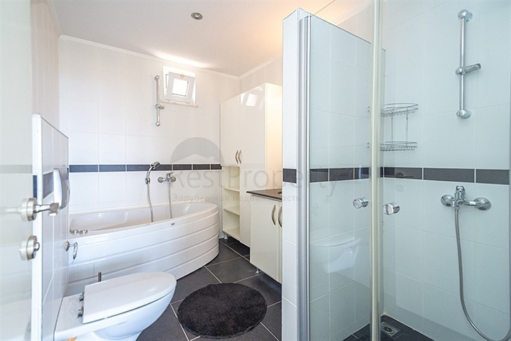 Sea View 2 Bedroom Apartment in a Complex , Konakli Alanya