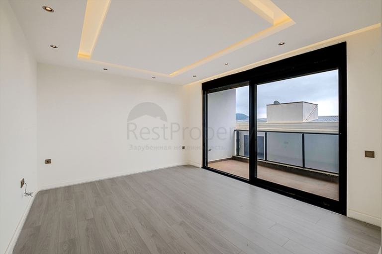 Sea View 5 Bedroom Modern Villa for Sale in Alanya Turkey