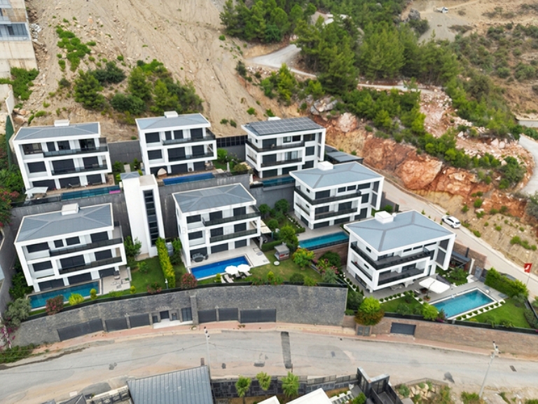 Sea View 5 Bedroom Modern Villa for Sale in Alanya Turkey