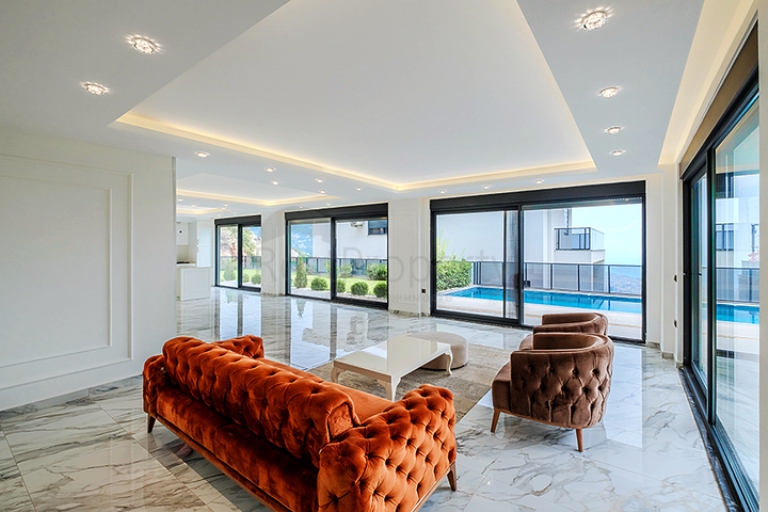 Sea View 5 Bedroom Modern Villa for Sale in Alanya Turkey