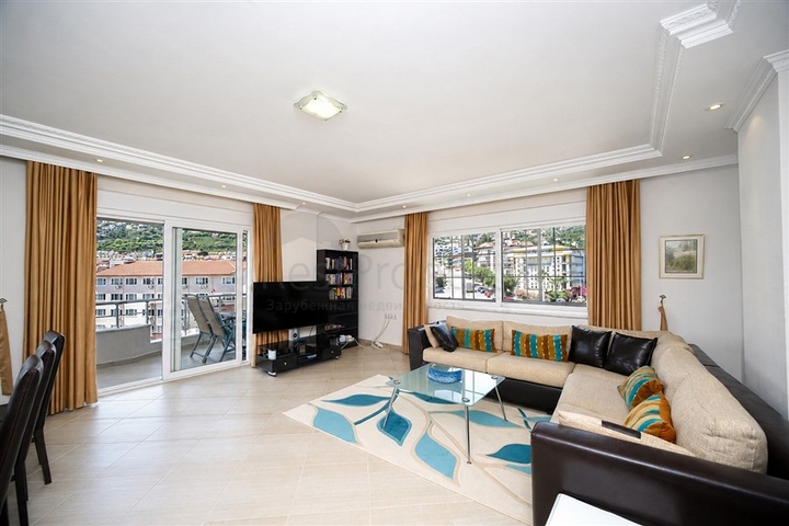 Spacious 3 Bedroom Duplex Apartment for Sale in Cikcilli Alanya