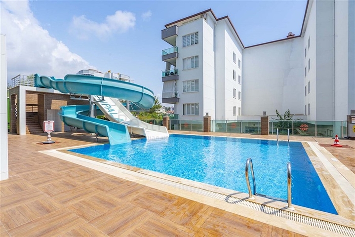 Spacious One Bedroom Property for Sale Furnished in Alanya
