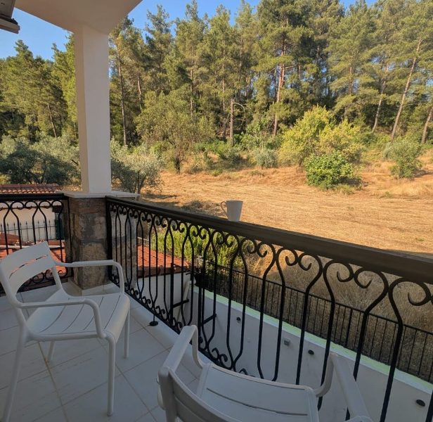 Uzumlu Villa; Chick 3 Bedroom for Sale in Yesiluzumlu Fethiye