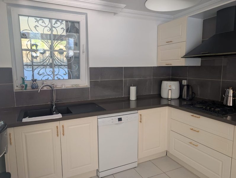 Uzumlu Villa; Chick 3 Bedroom for Sale in Yesiluzumlu Fethiye