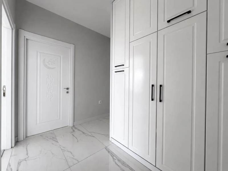 Bright 2 Bedroom Flat for Sale in Kizlarpinari Alanya Turkey