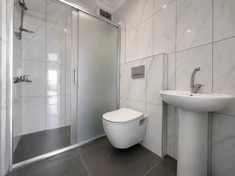 Bright 2 Bedroom Flat for Sale in Kizlarpinari Alanya Turkey