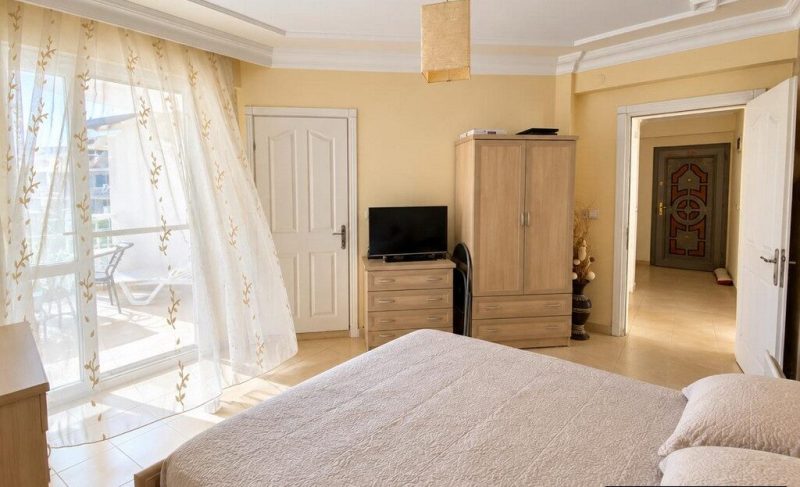Didim Property for Sale; 3 Bedroom Apartment in a Complex