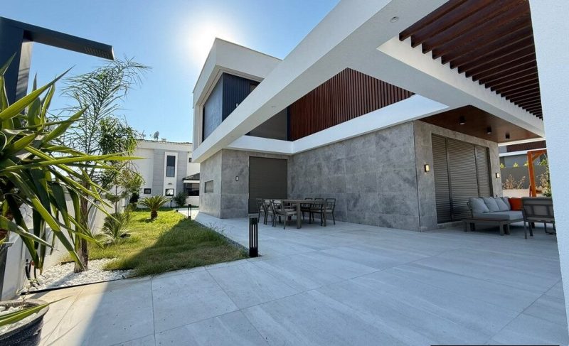 Didim Villa; Luxury Detached Property with Pool for Sale