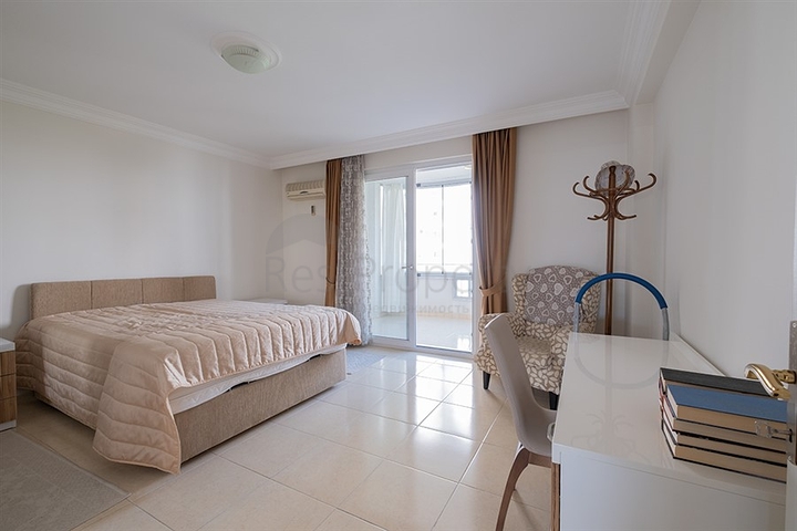 Fully Furnished 1+1 Apartment for sale in Cikcilli Alanya