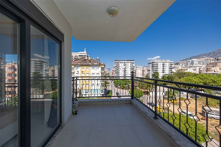 Key-ready 2 Bedroom Apartment for Sale in Mahmutlar Alanya