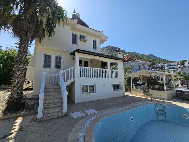 Oludeniz Villa; Detached Property with Spacious Indoor Living in Ovacik