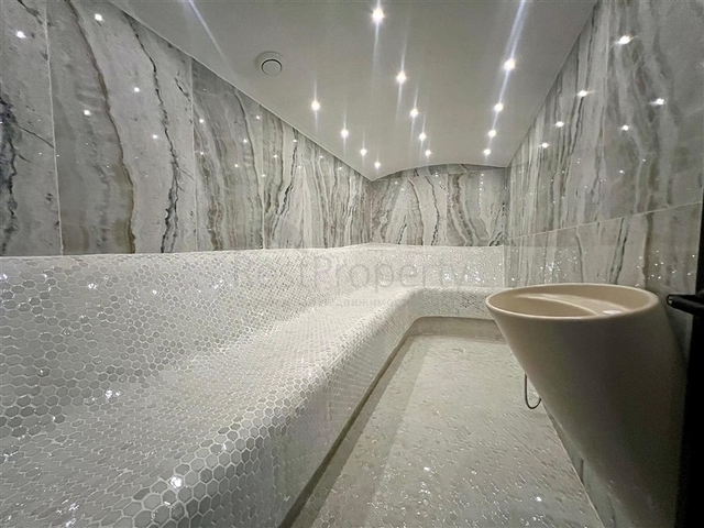 Property in Alanya Centre; 2 Bedroom Modern Flat for Sale