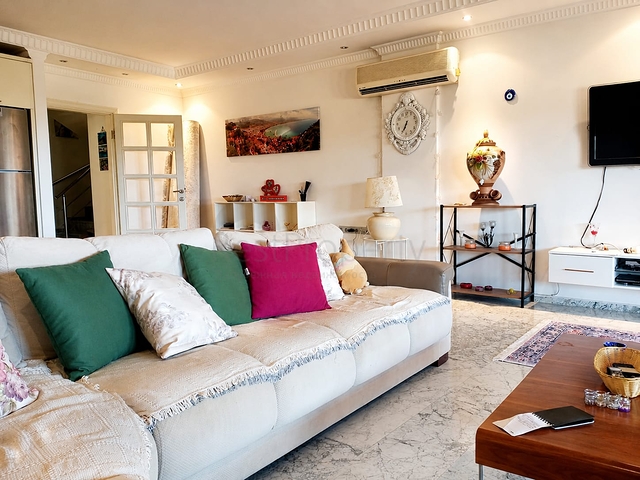 Sea View 3 Bedroom Villa for Sale in Tepe Alanya