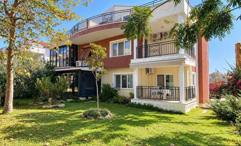 Semi Detached Property for Sale in Altinkum Didim Turkey