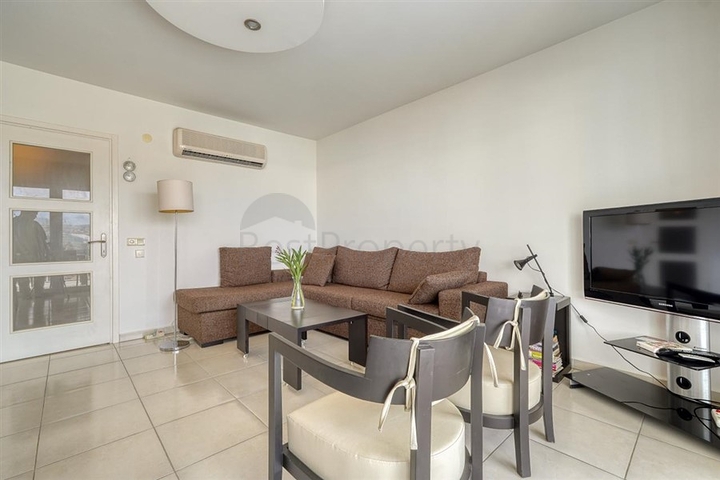 Spacious 2 Bedroom Duplex Flat for Sale in Konakli Alanya Turkey