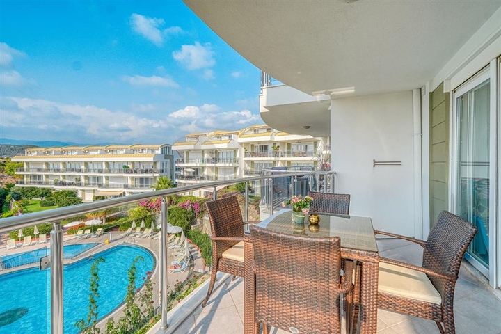 Spacious 2 Bedroom Duplex Flat for Sale in Konakli Alanya Turkey