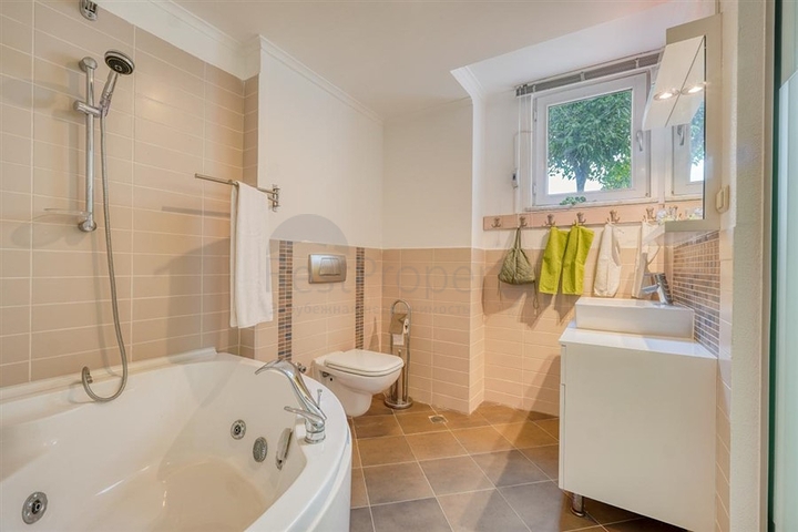 Spacious 2 Bedroom Duplex Flat for Sale in Konakli Alanya Turkey