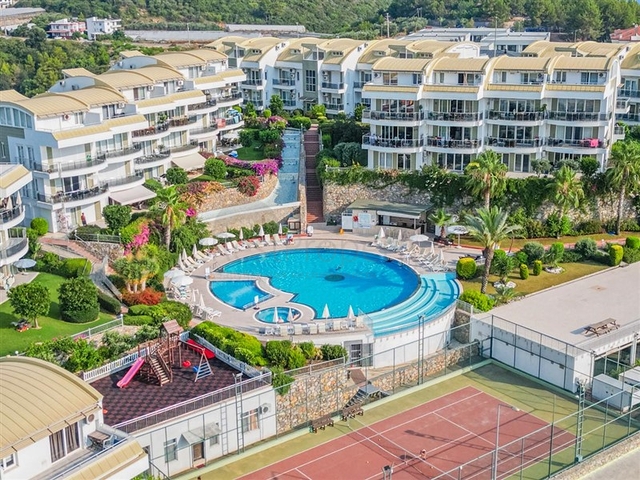 Spacious 2 Bedroom Duplex Flat for Sale in Konakli Alanya Turkey